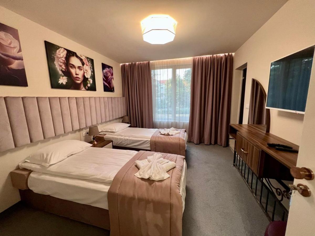 Floral Boutique Hotel Pleven Exteriér fotografie
